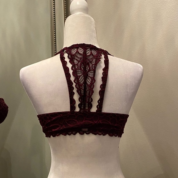 Pink “date” bra - Picture 3 of 5